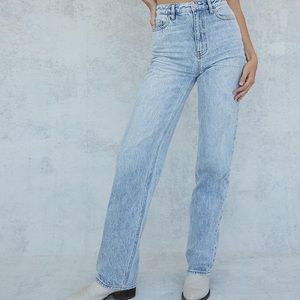 Packing straight leg mom jeans Size 29 BRAND NEW